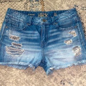 Buckle Black Shorts ♥️